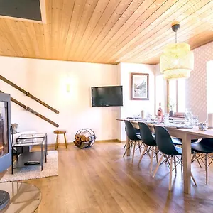  Chalet Chalet Village Courbaton